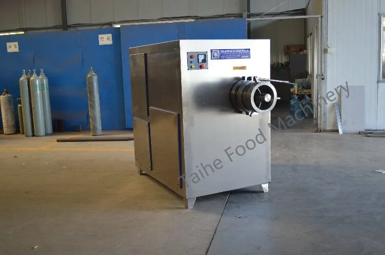 Fresh meat mincer - Meat Grinder - foodmachtech