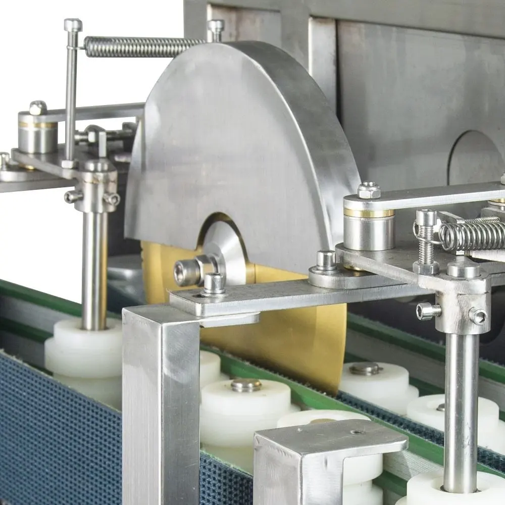 Máquina de corte de apertura de división de vientre trasero de pescado fresco eléctrico automático de uso industrial - Máquina de Portioning de la carne - foodmachtech