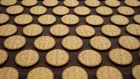 Automatischer Fabrik preis Beruf Verkäufer Herste ller Kekse Keks vorst erstellungs maschine zum Einkauf - Biskuit-Stanz maschine - foodmachtech