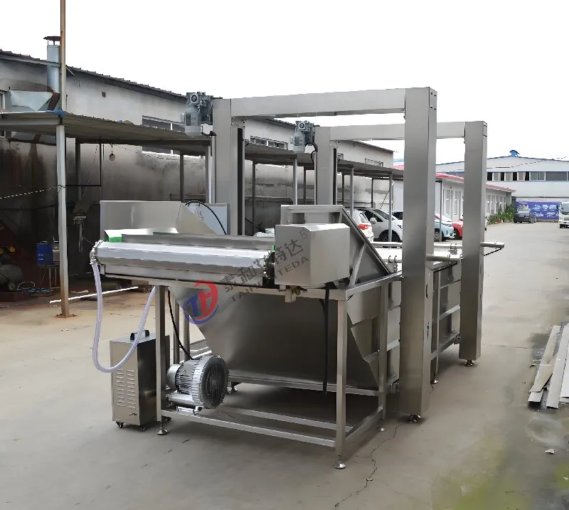 Automatic lifting high pressure spray bubble cleaning machine for fruit and vegetable processing - Cleaning Machine - foodmachtech