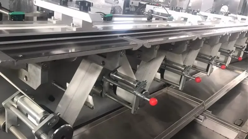 Multi Functional Automatic Chocolate Candy Feeding Pillow Flow Packing Pachine - Packaging Machine - foodmachtech