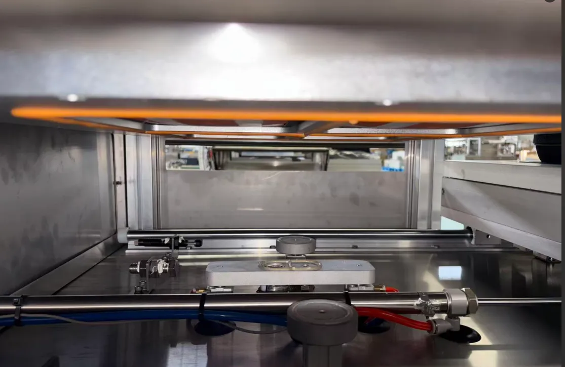 Empaquetadora modificada semiautomática de la atmósfera de la sola cámara GYF-460 para el embalaje del palillo del cangrejo de la rebanada del cerdo - Máquina de envasado - foodmachtech