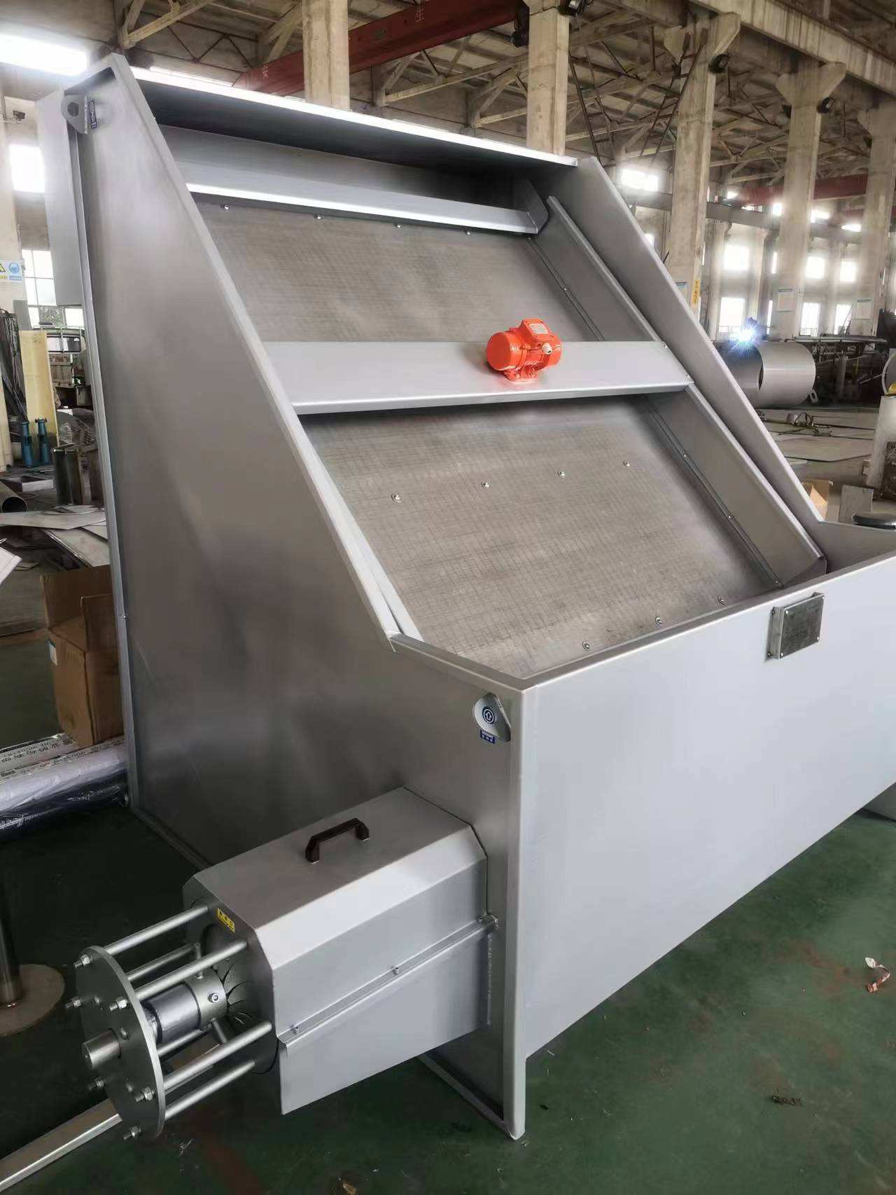 ตัวกรองหน้าจอแบบคงที่สำหรับอุปกรณ์บำบัดน้ำเสีย