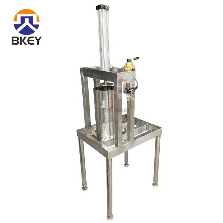 The cheese press is used for making cheese - Cheese Press - foodmachtech