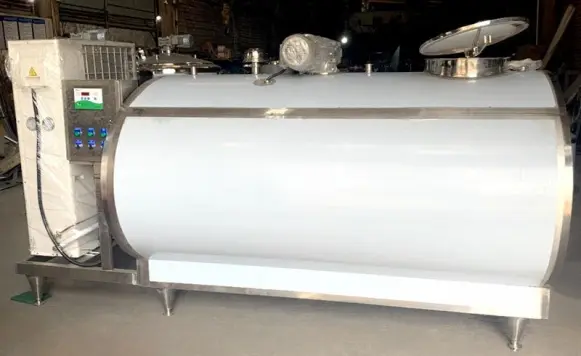 Bom Preço Aço Inoxidável 100-10000l Direto Refrigeração Tanque De Armazenamento De Leite SUS304 Leite Recebendo Tanque Refrigerador Silo Tanques para Venda