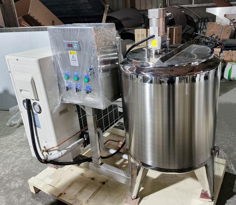 良好的价格自动小型牛奶冷却罐100l 200l 300l 500l直接冷却牛奶存储接收罐出售