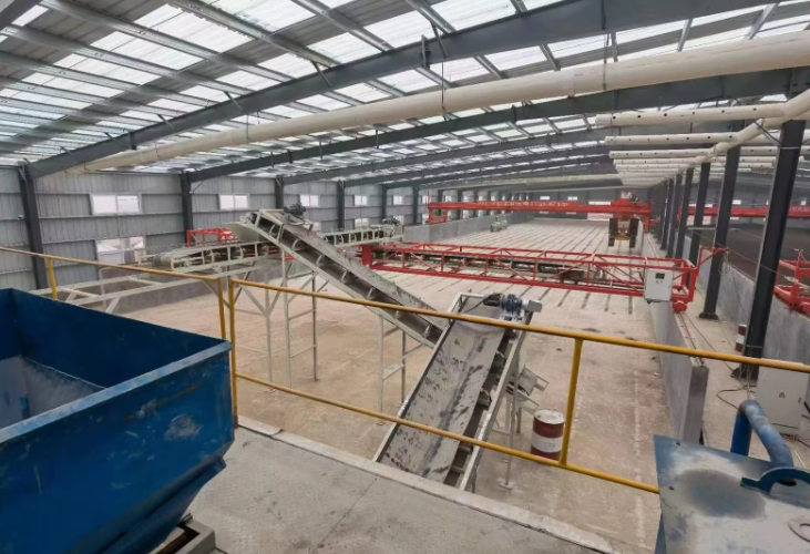 Fabricante de máquinas de procesamiento de estiércol de aves de alta tecnología para fermentar gránulos de fertilizantes orgánicos