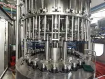 炭酸水飲料ソフトドリンク製造製造機ガラスボトルソーダ充填機 - カルボネータ - foodmachtech