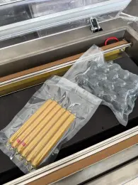 Vacuum packaging machine, large bag food rapid sealing and preservation machine