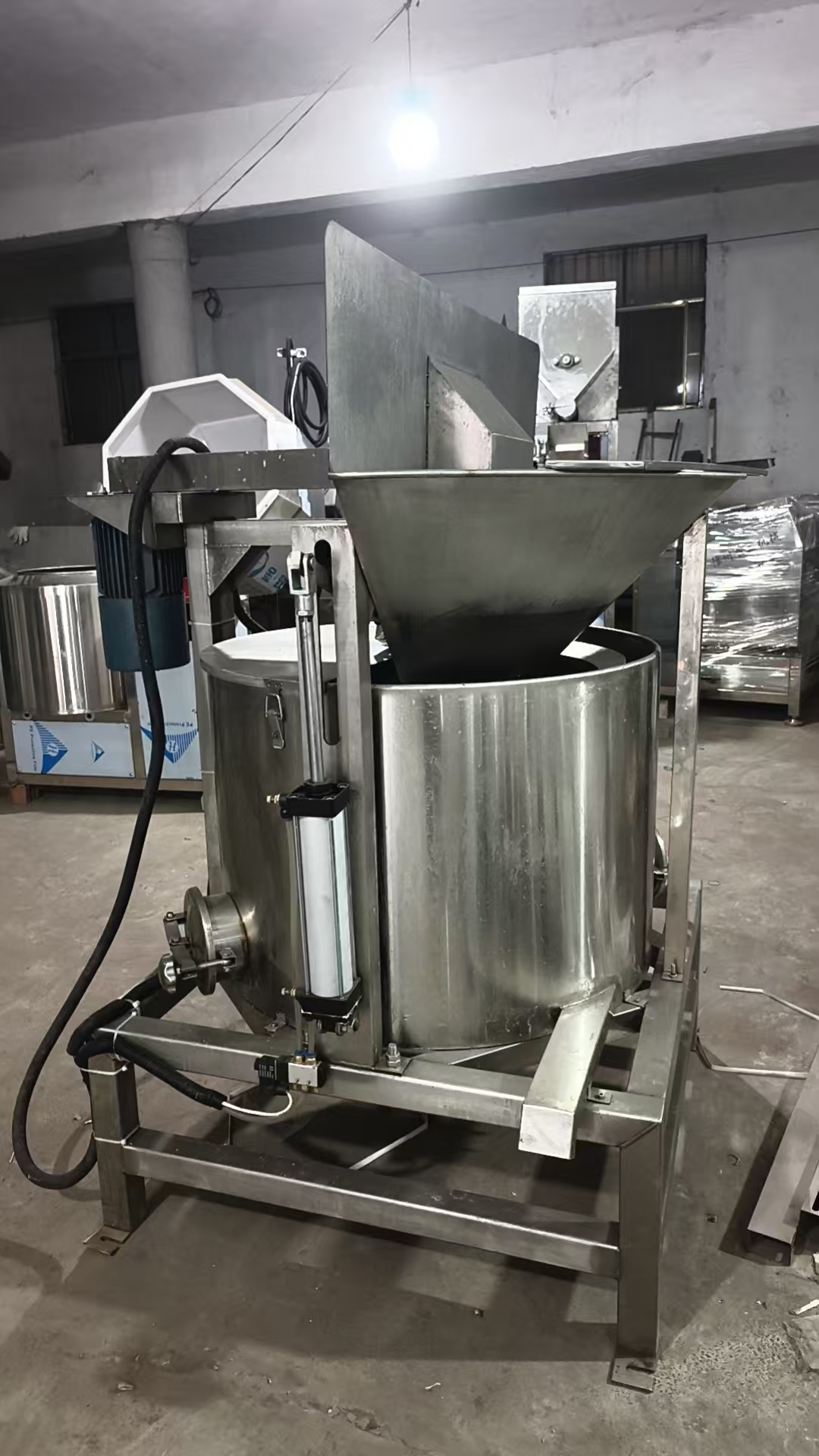 揚げ物除油装置食品加工工場底部放電除油機