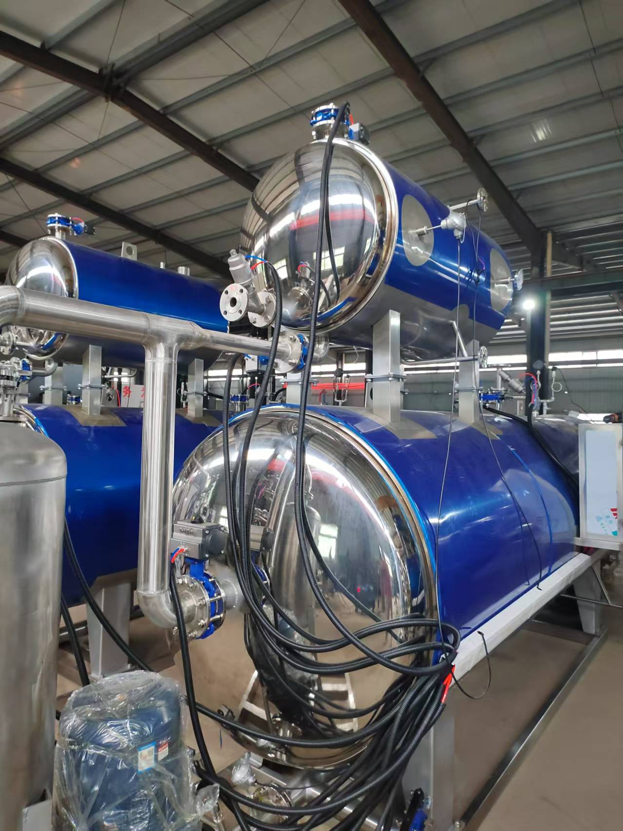 Abra la puerta automáticamente rociar la olla de esterilización