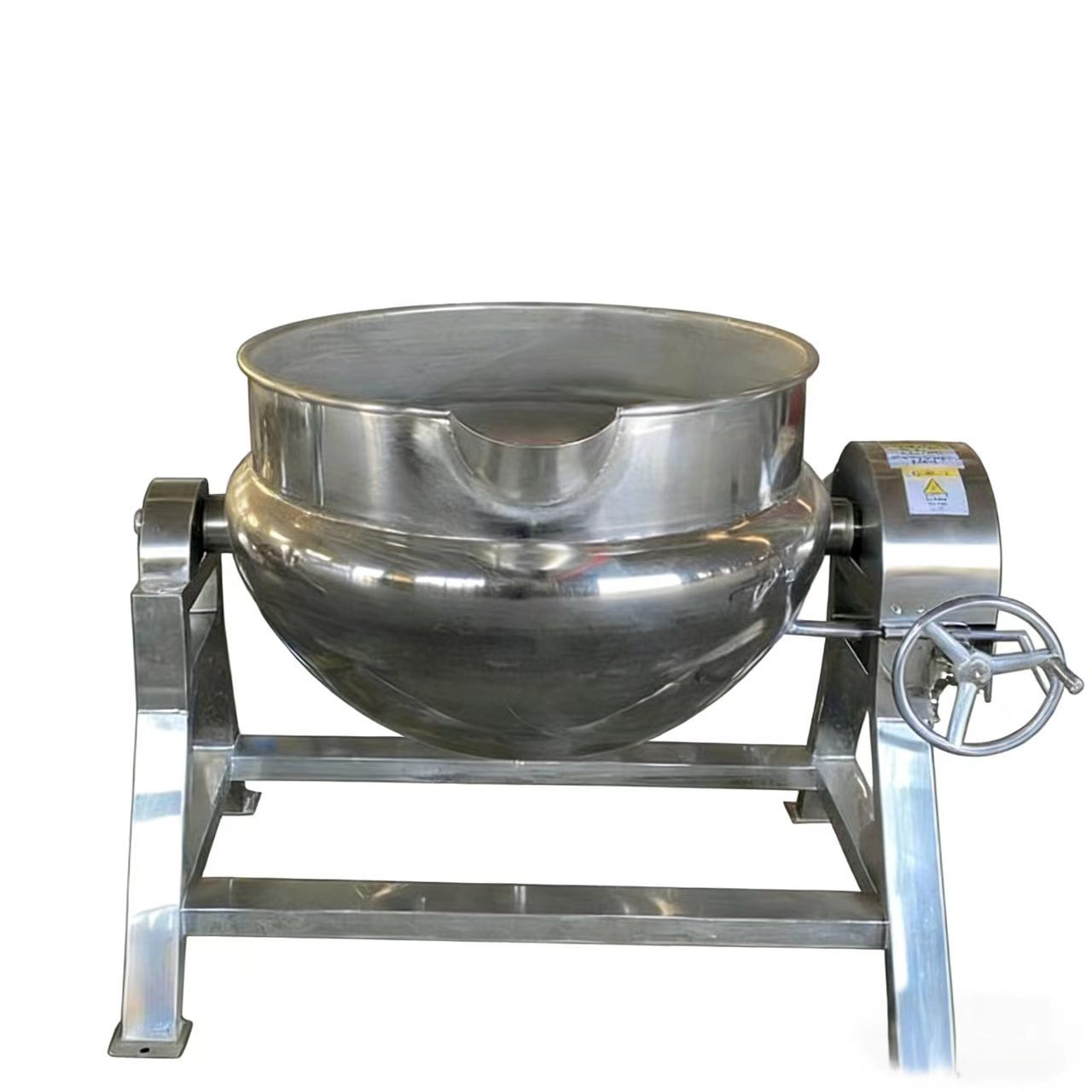 La pentola a doppio strato è riscaldata elettricamente