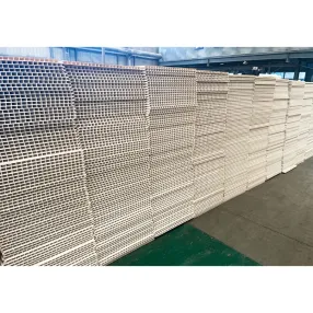 공장 가격 파쇄 크레이트 돼지 반 PVC 보드 돼지 펜 장비