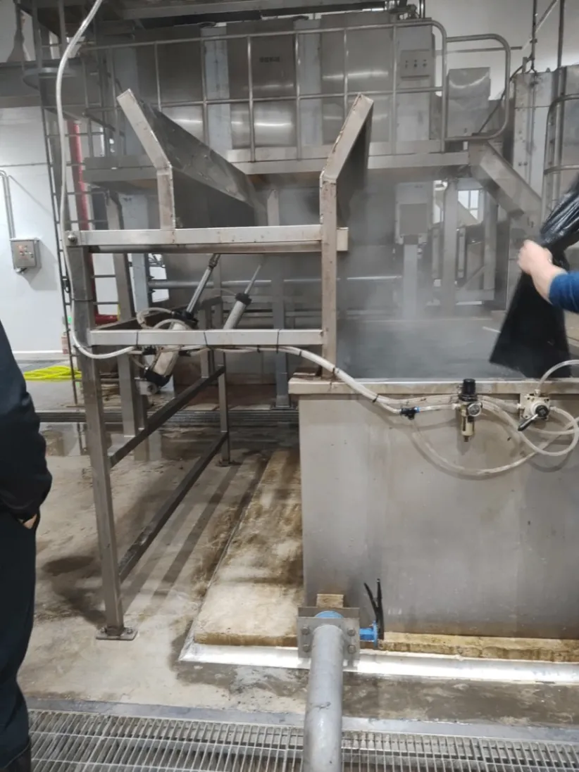 El cerdo aprobado del CE que sacrifican la cadena de producción ideal completo de la construcción del acero inoxidable para los mataderos comerciales - Línea de producción de sacrificio de cerdos - foodmachtech