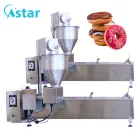 Ligne simple électrique de machine de beignet d'acier inoxydable avec le contrôle facile pour les magasins d'alimentation rapide et les moulins à farine - Extrudeuse de biscuit - foodmachtech