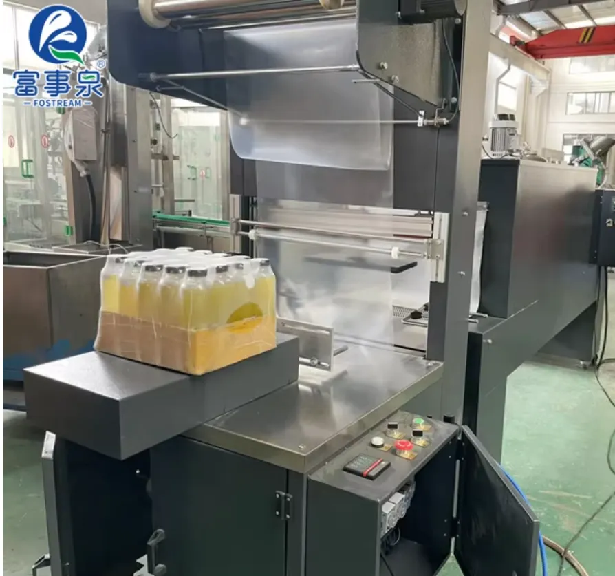 Empaquetadora semiautomática de la película de encogimiento del PE para el agua mineral del jugo de la cerveza de la bebida - Máquina de envasado por termocontracción - foodmachtech