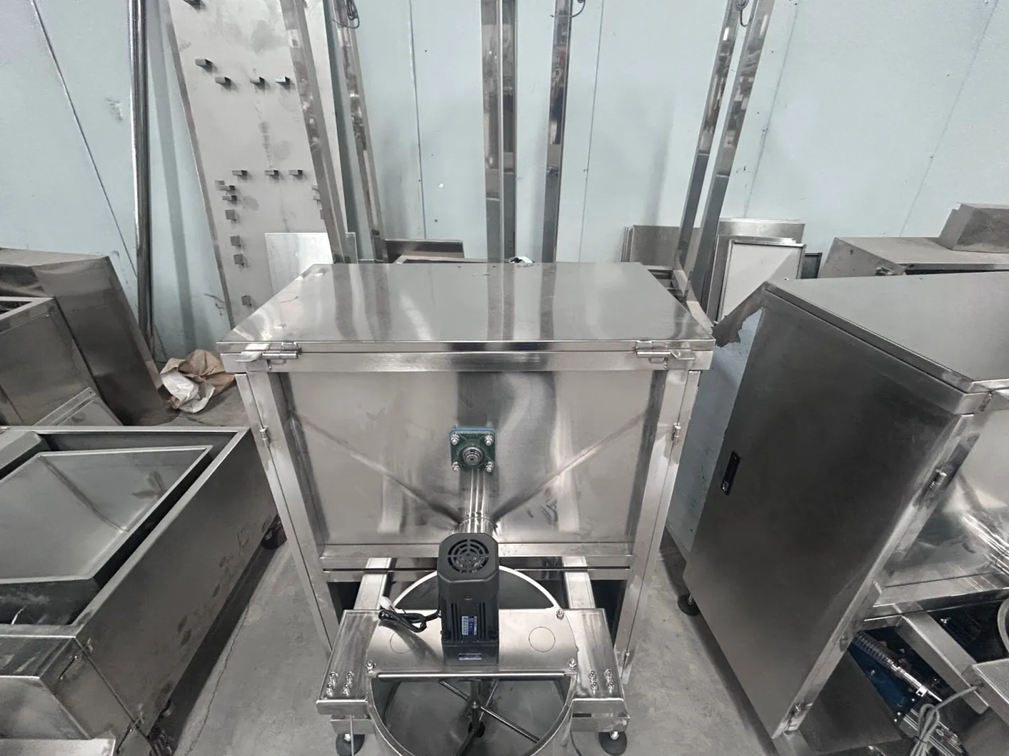 Viene con un dispensador de fragancia en polvo - Línea de condimento - foodmachtech