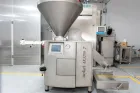 Macchina per la produzione di salumi, - Insaccatrice per salsicce - foodmachtech