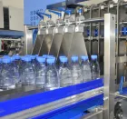 Machine d'emballage rétractable de bouteille de jus d'eau BS-BT25 boîtes d'emballage alimentaire automatique - Machine d'emballage par rétrécissement thermique - foodmachtech