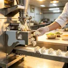 Automatische Knödel wickel maschine -  - Food Mach Tech