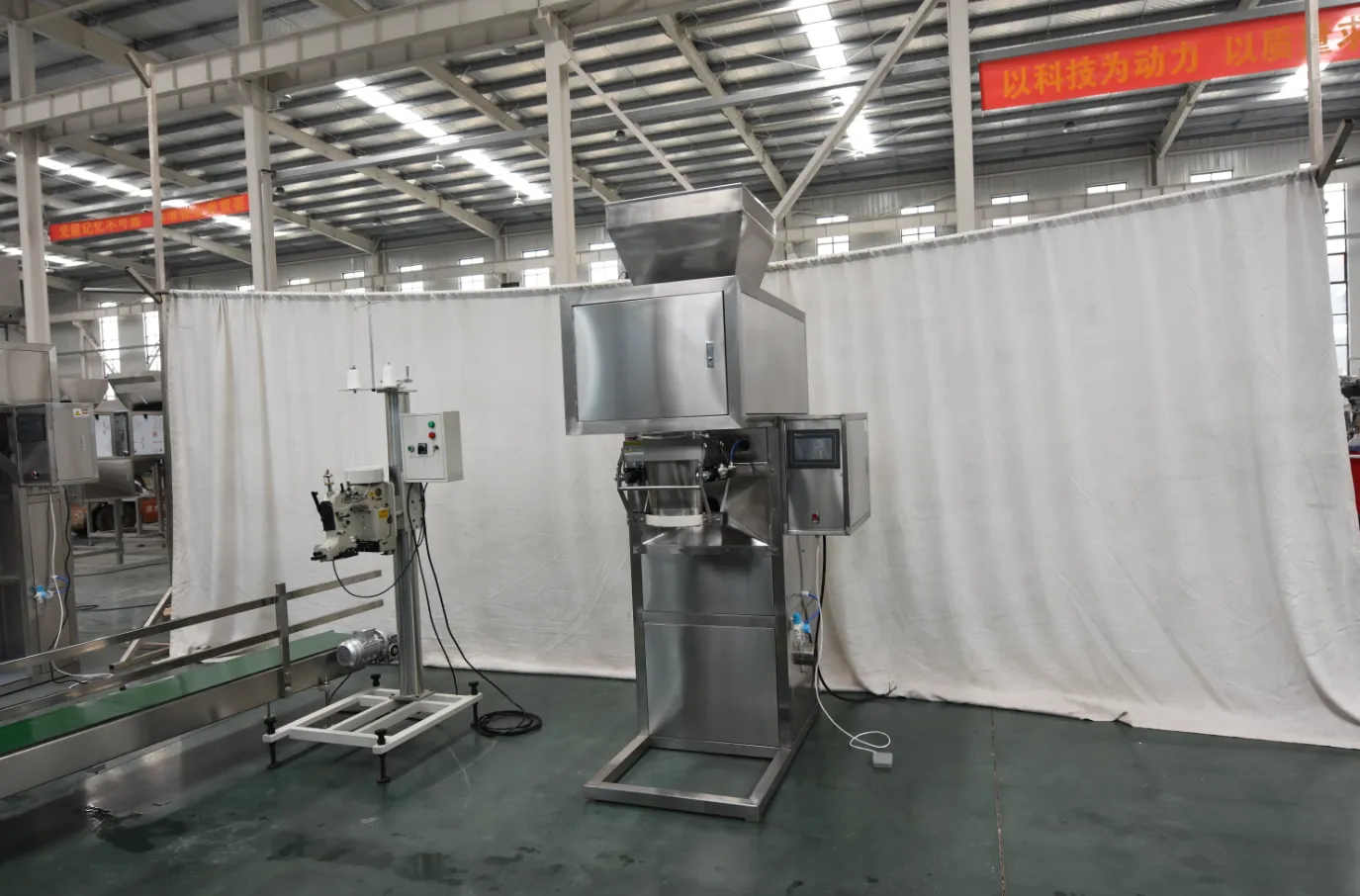 Hot Sell 5kg 10kg 20kg 25kg 30kg 50kg Flour Milk Protein Spice Powder Auger Weighing Filling Packing Machine - Filling Machine - foodmachtech