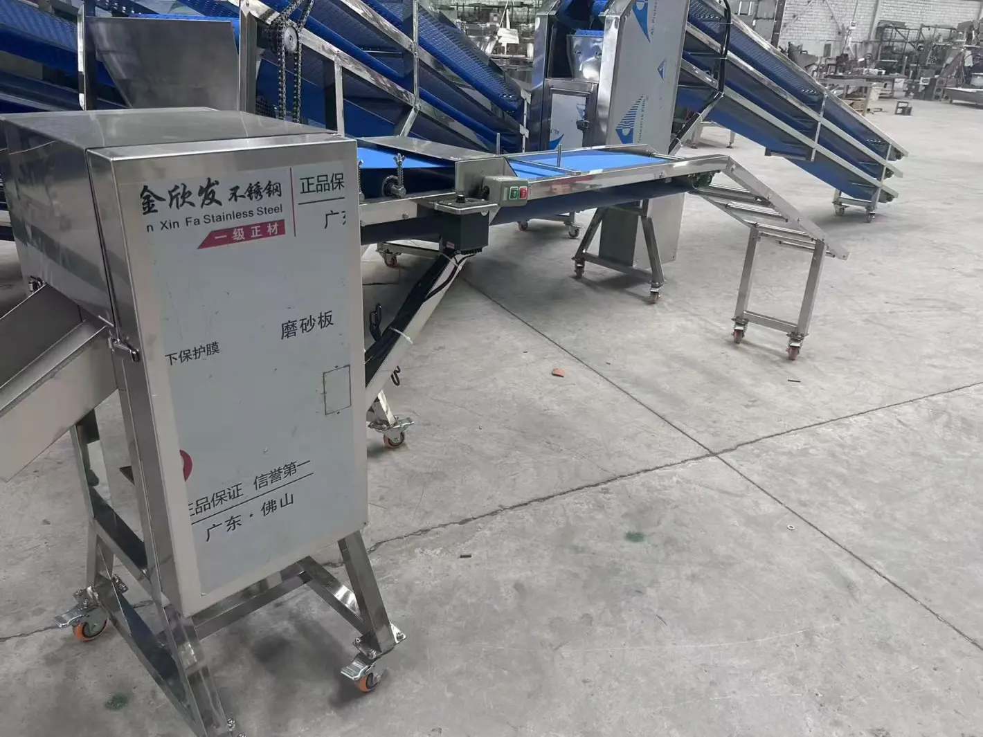 Flat-cut dried tofu strip machine - Cutting Machine - foodmachtech